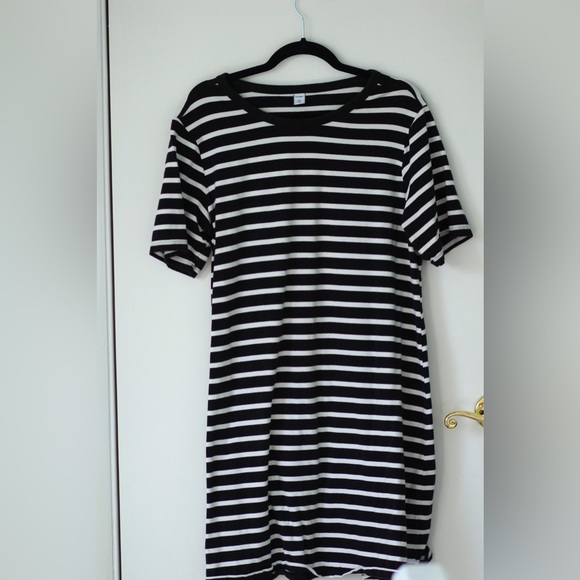Old Navy | 2X | Striped T-Shirt Dress - Picture 1 of 2